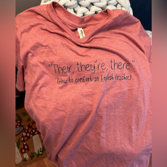 Teacher t-shirt - Picture 3 of 3